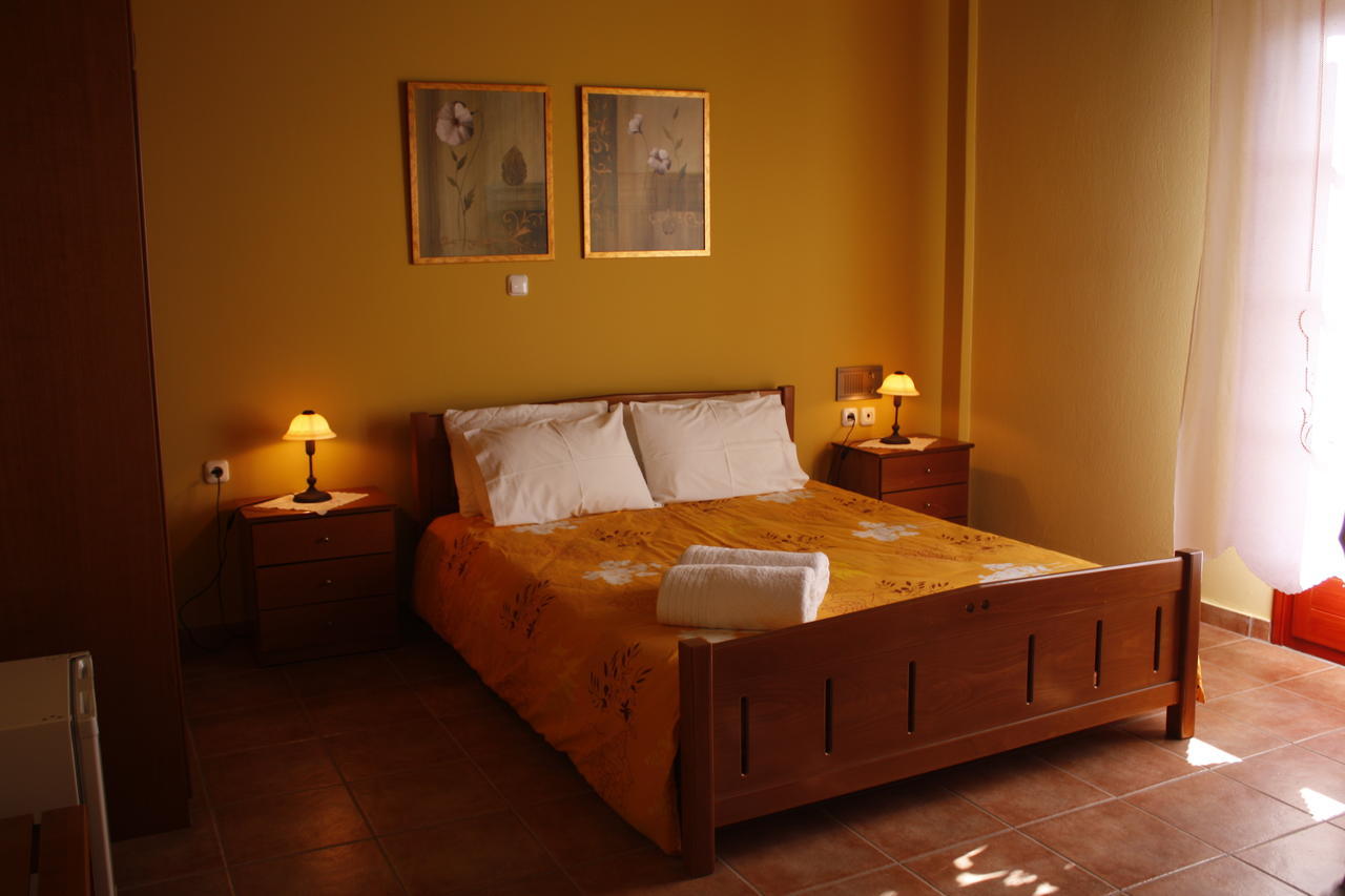 Xani Hotel Kleidonia Habitación foto